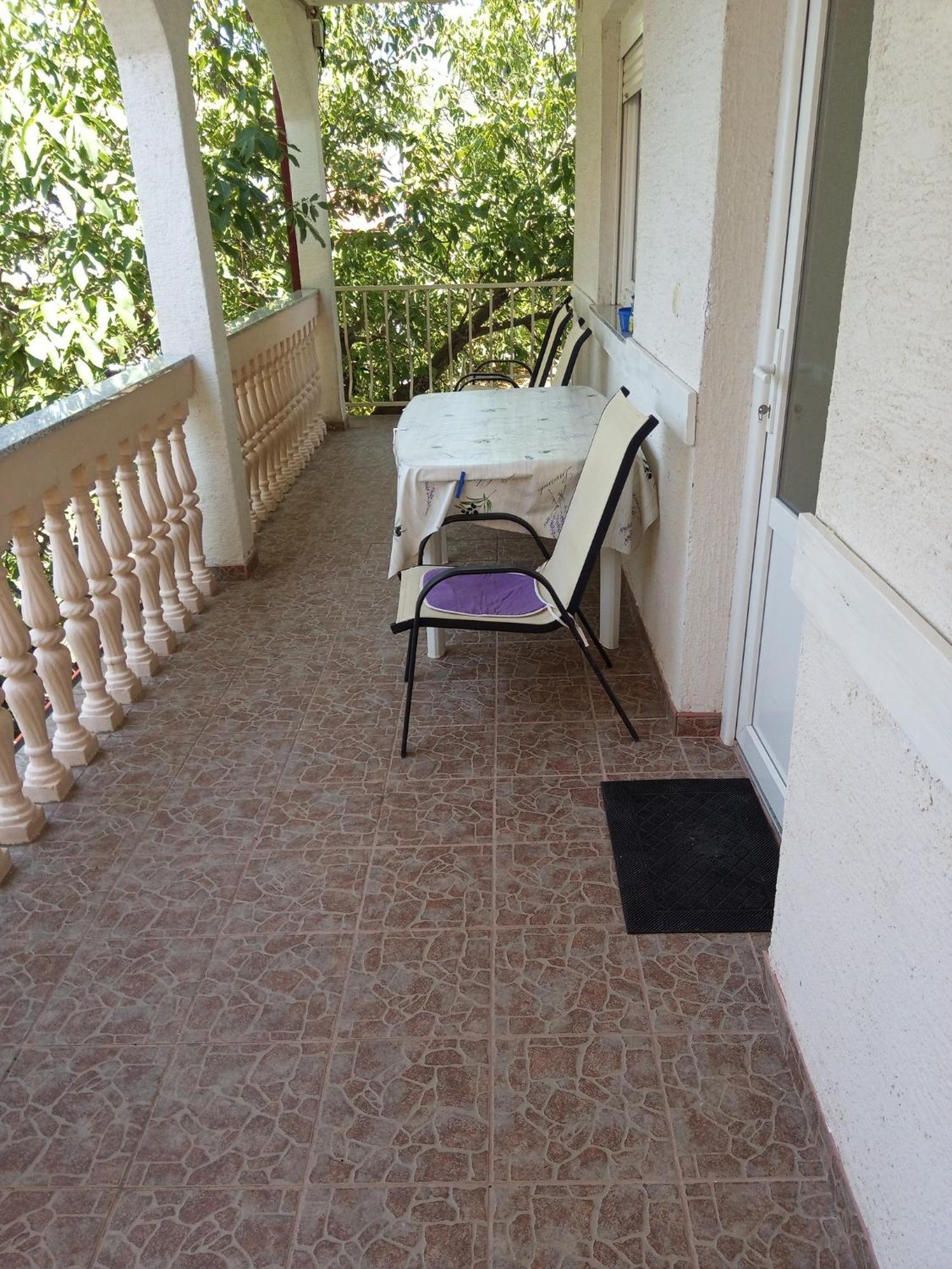 Ivan Apartamento Gornji Karin